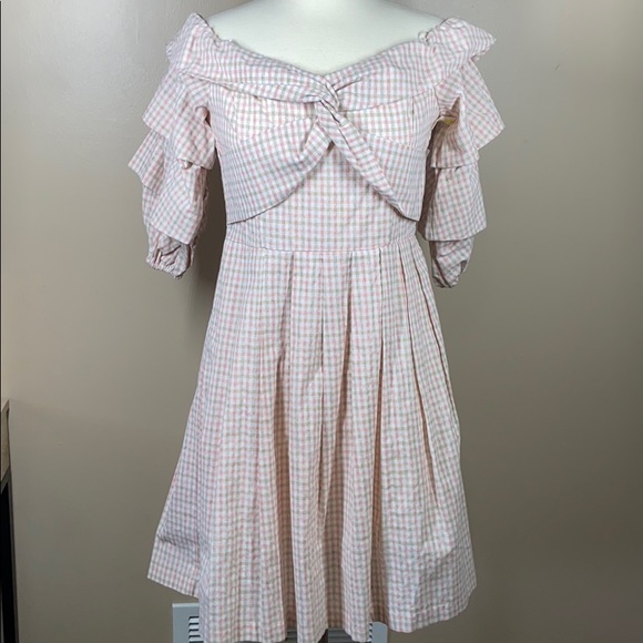 Chriselle x J.O.A. Tiered Sleeve Minidress - Picture 6 of 9